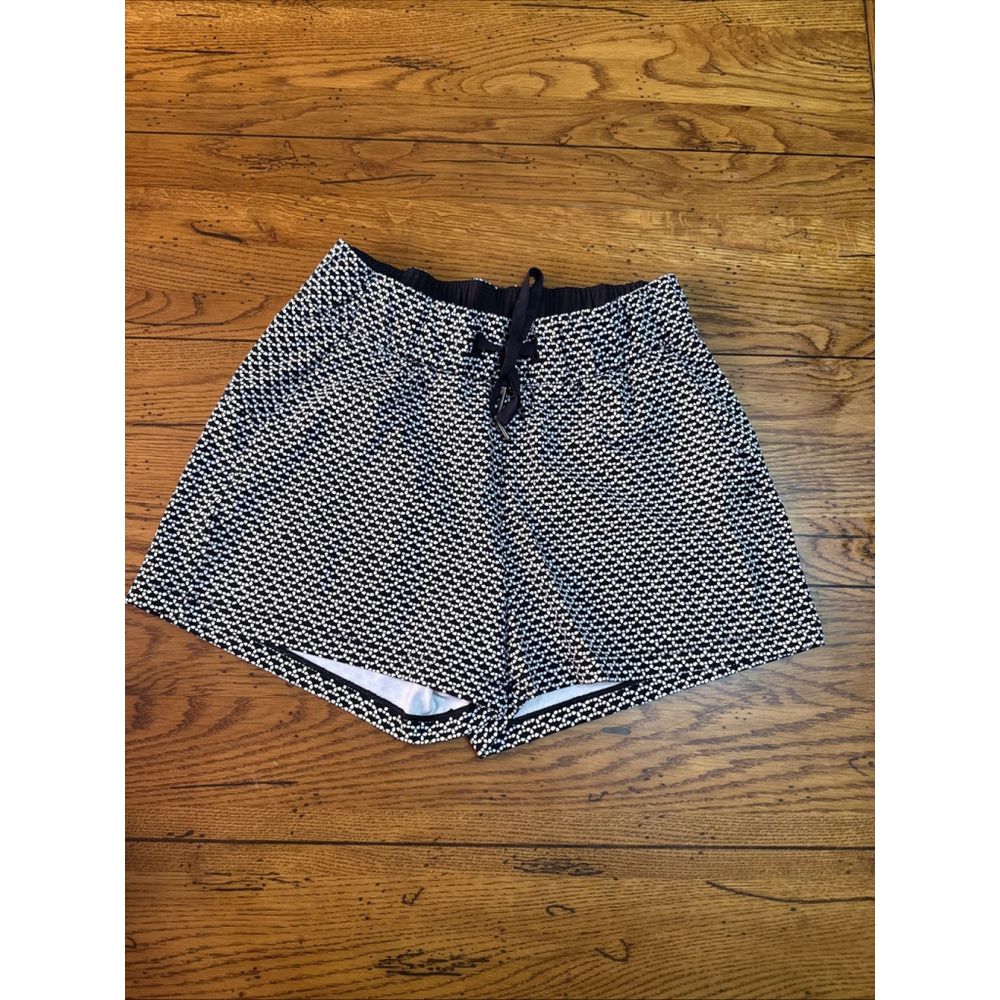 Lululemon On The Fly Short *2.5" Monochromic Black size 4 SHo7